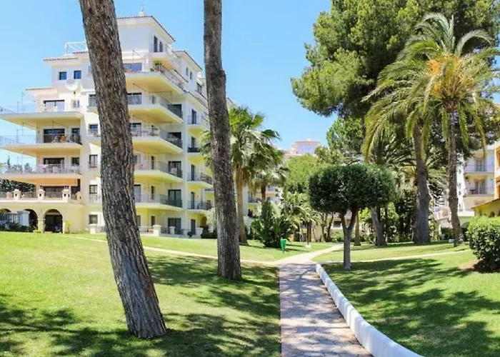 - 3br Beachfront Complex, Puerto Banus Marbella